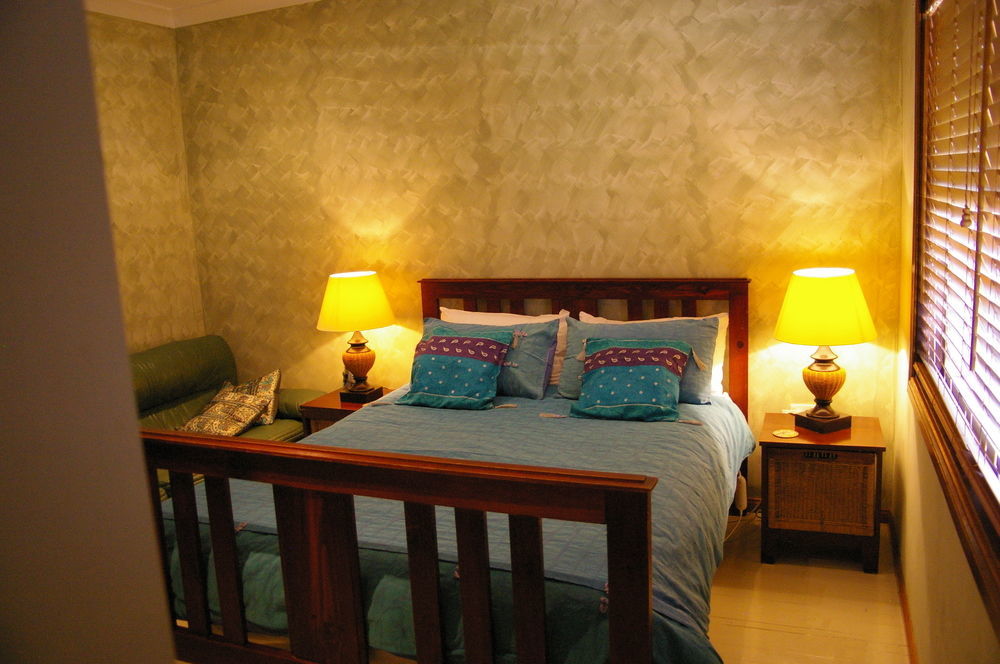 Sonja'S Bed And Breakfast Lightning Ridge Bagian luar foto