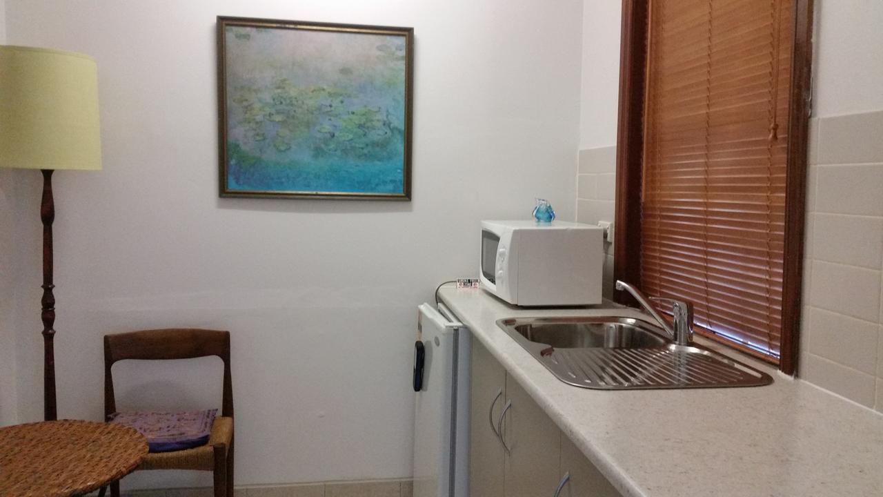 Sonja'S Bed And Breakfast Lightning Ridge Bagian luar foto