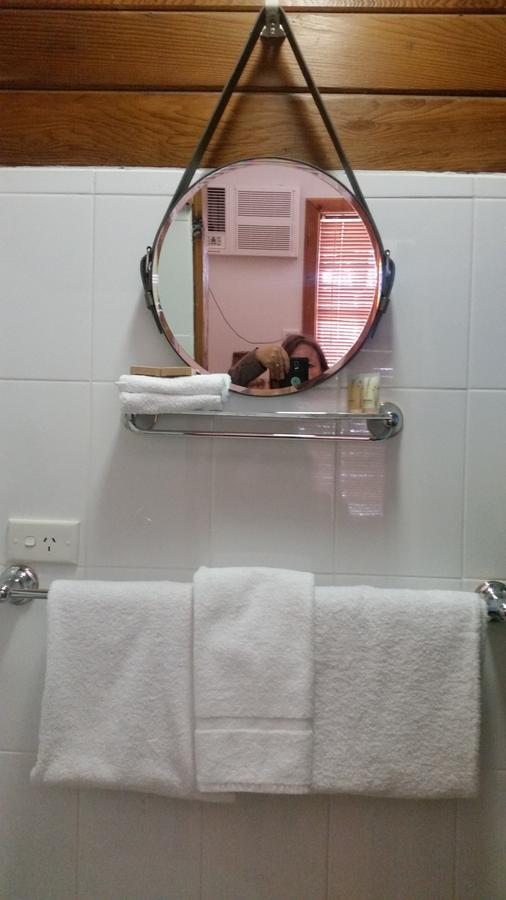 Sonja'S Bed And Breakfast Lightning Ridge Bagian luar foto